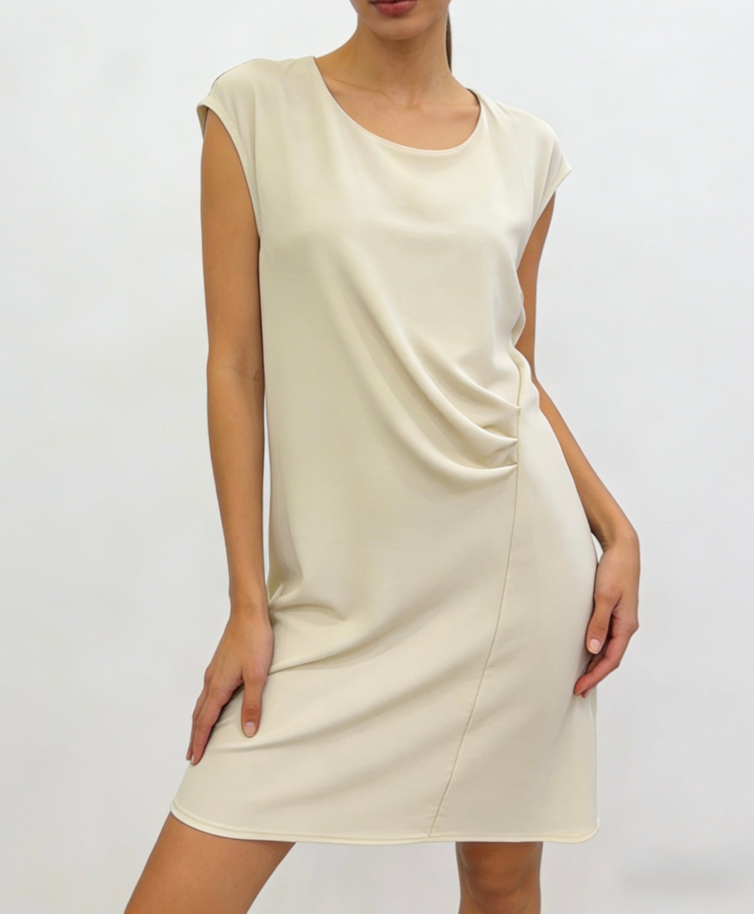VESTITO elegante