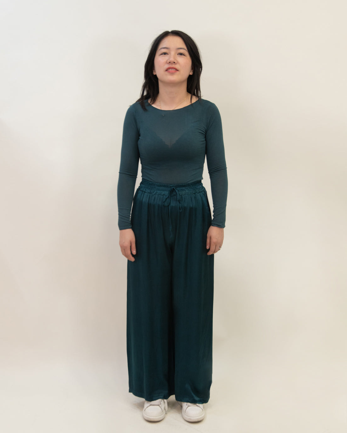 Pantalone ampio in raso