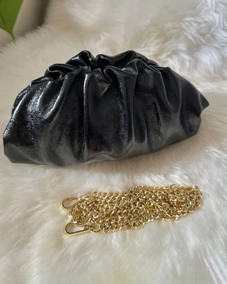 Clutch arricciata in vera pelle