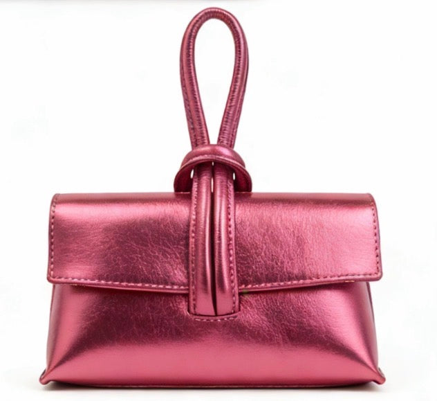 Pochette con tracolla in vera pelle